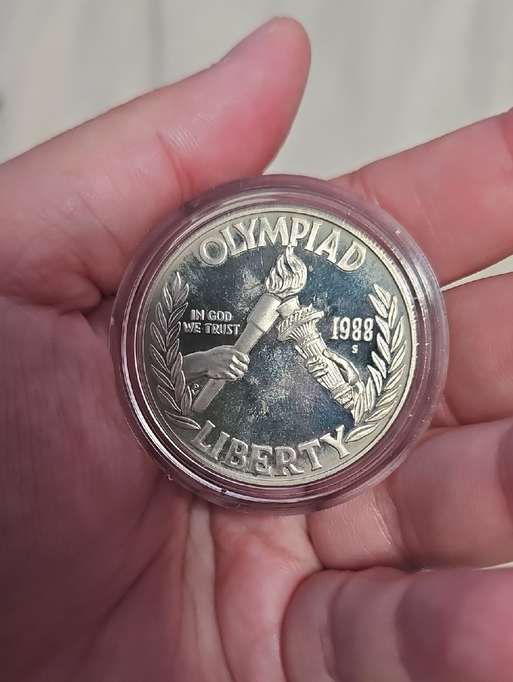 Olympiad Liberty 1988 Commemorative Coin - 1 oz 99.99 Silver